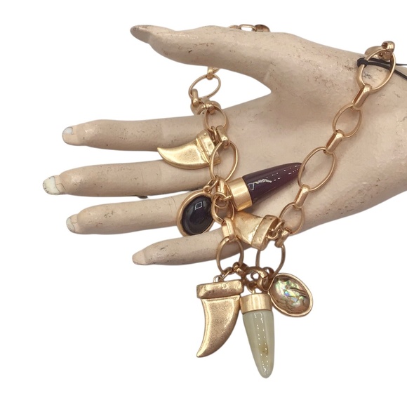 NWT Song of Style Gold Charm Necklace, Boho Talisman Pendant Necklace - Picture 13 of 15